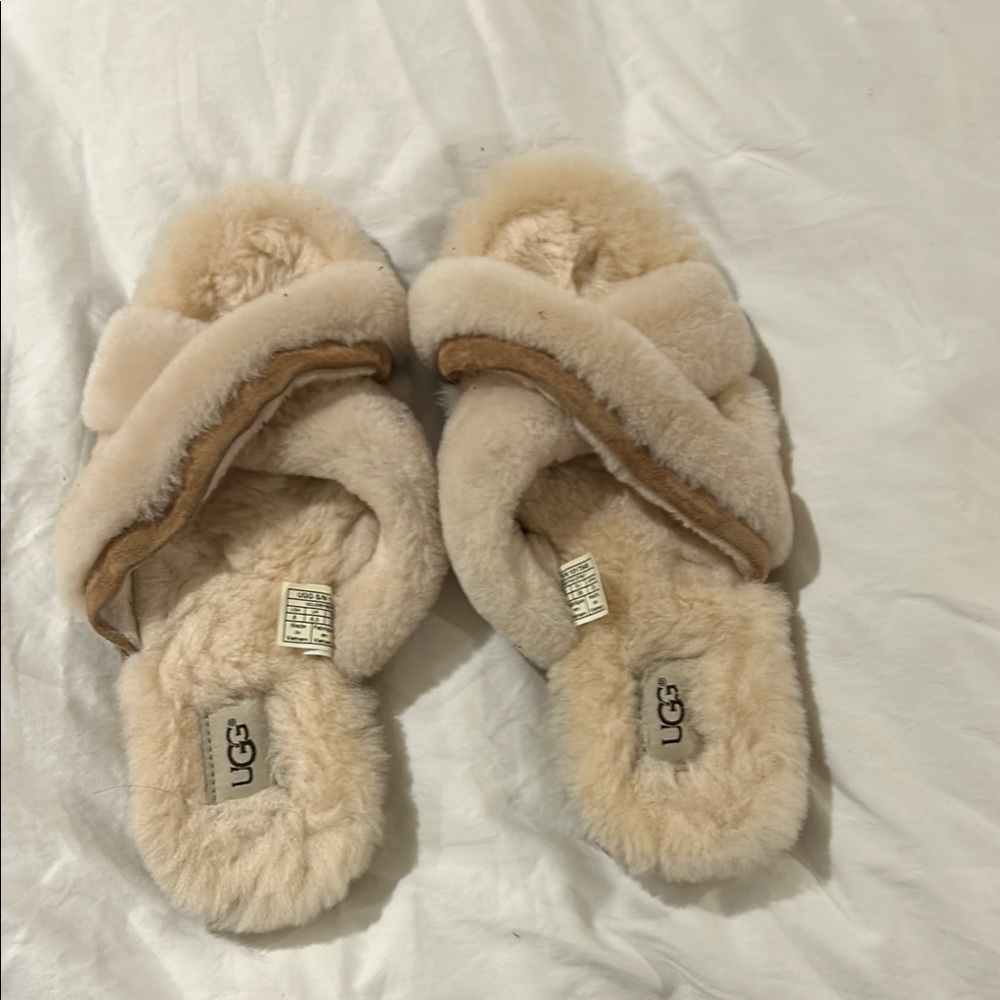 UGG Beige Fuzzy Slippers new condition see photos.